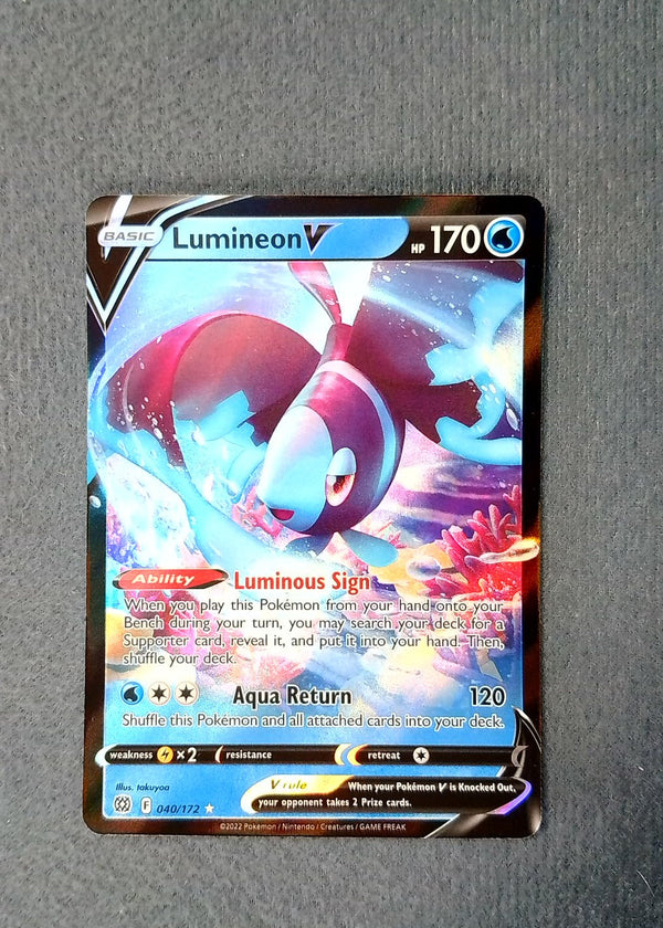 040 Lumineon V Brilliant Stars Holo Rare V NM