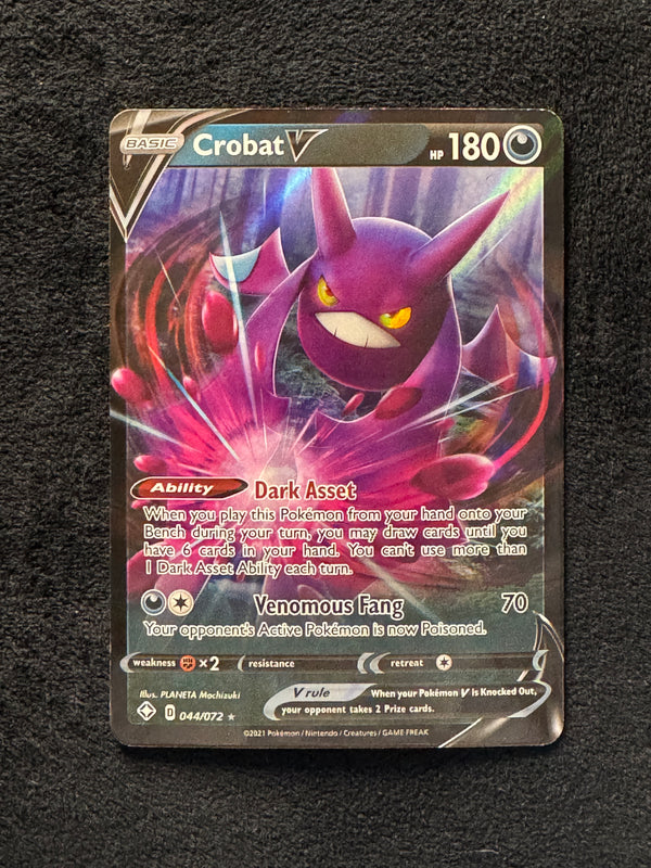 044 Crobat V Shining Fates Holo Rare V Near Mint