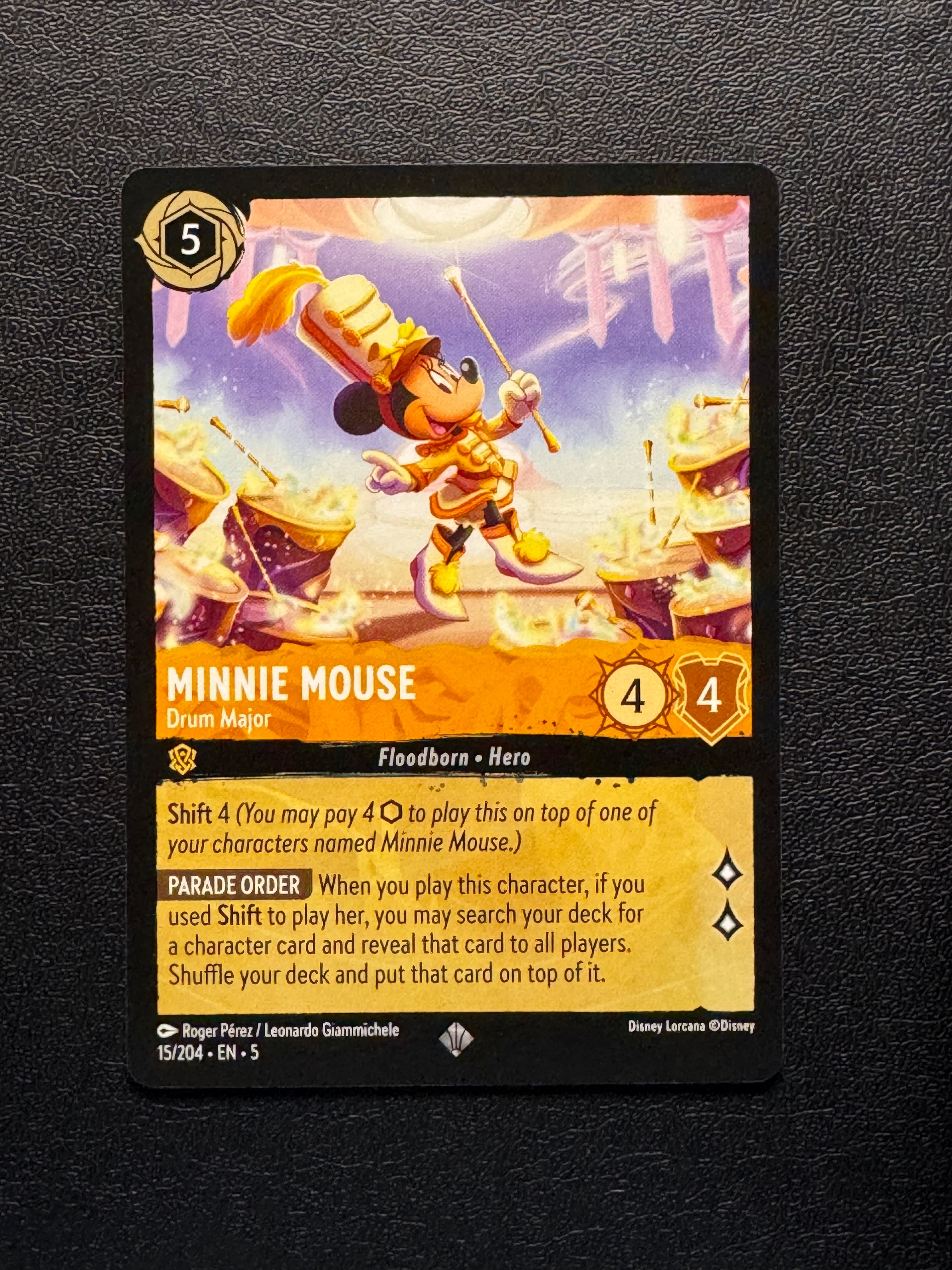 minnie mouse lorcana card 015 Minnie Mouse