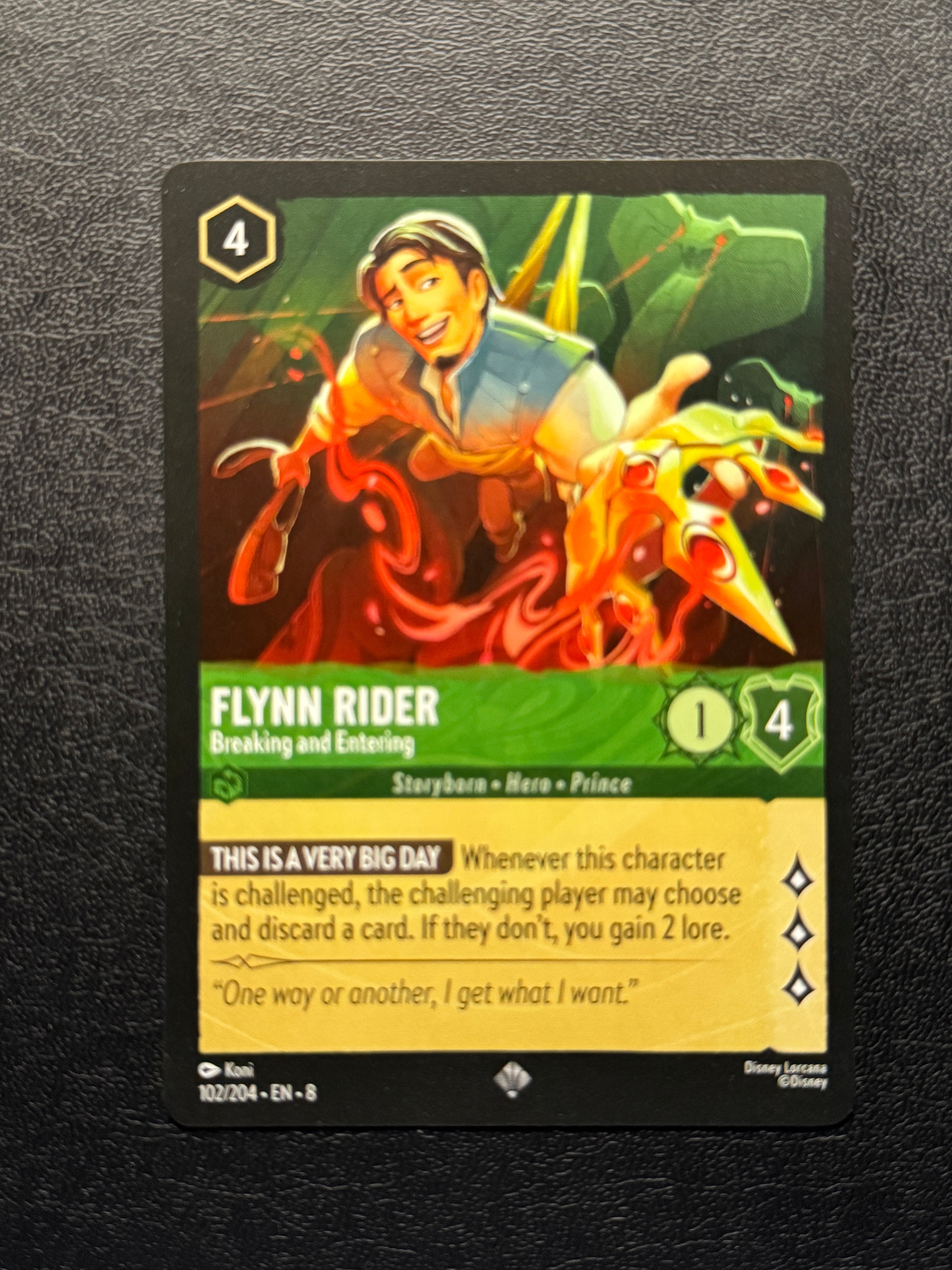 flynn rider lorcana card 102 Flynn Rider
