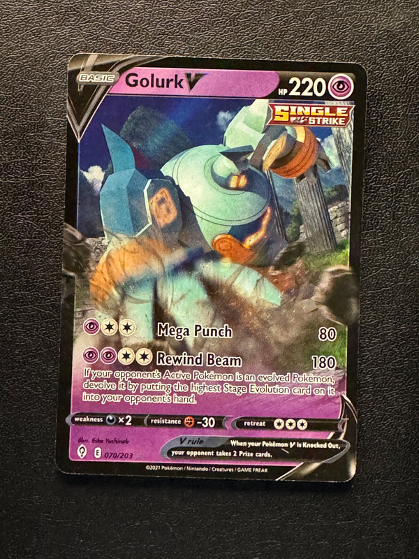 070 Golurk V Evolving Skies Holo Rare V Near Mint