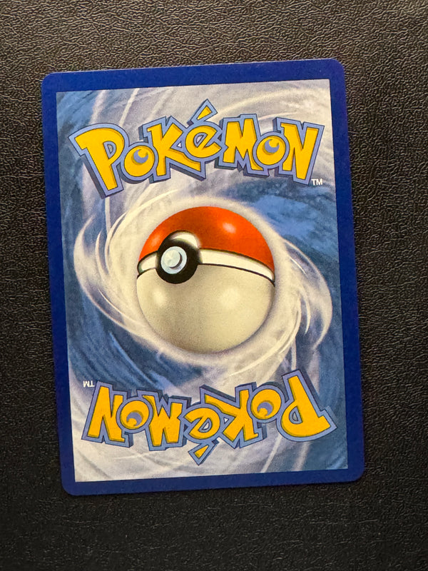 217 Greedent V Fusion Strike Holo Rare V Near Mint
