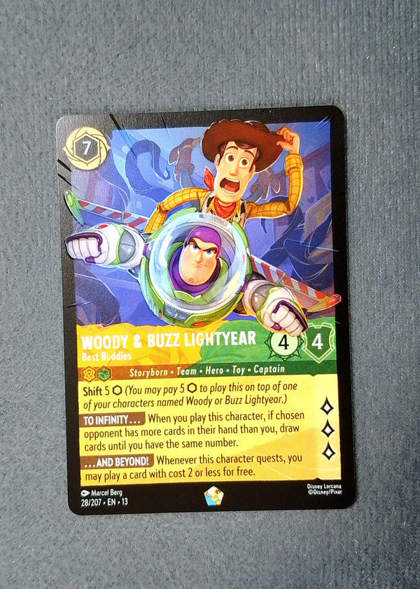 028 Woody & Buzz Lightyear - Best Buddies Attack of the Vine! Legendary NM