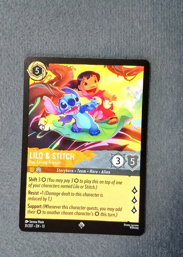 031 Lilo & Stitch - Fun-Loving Friends Attack of the Vine! Super Rare NM
