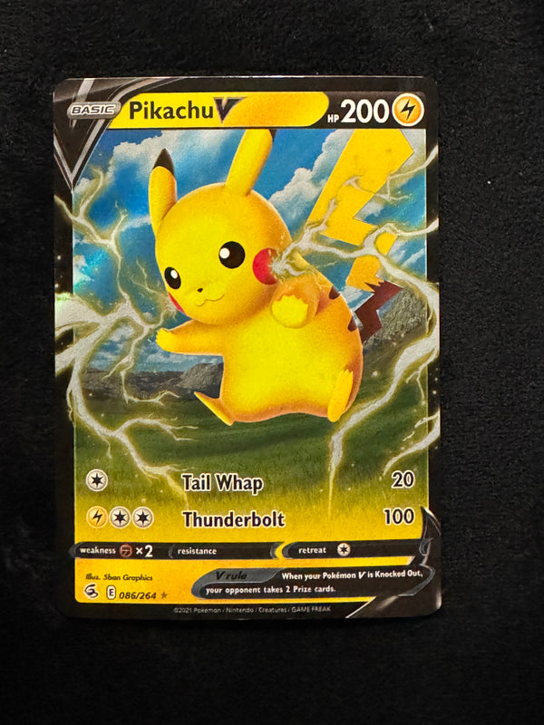 086 Pikachu V Fusion Strike Holo Rare V Near Mint