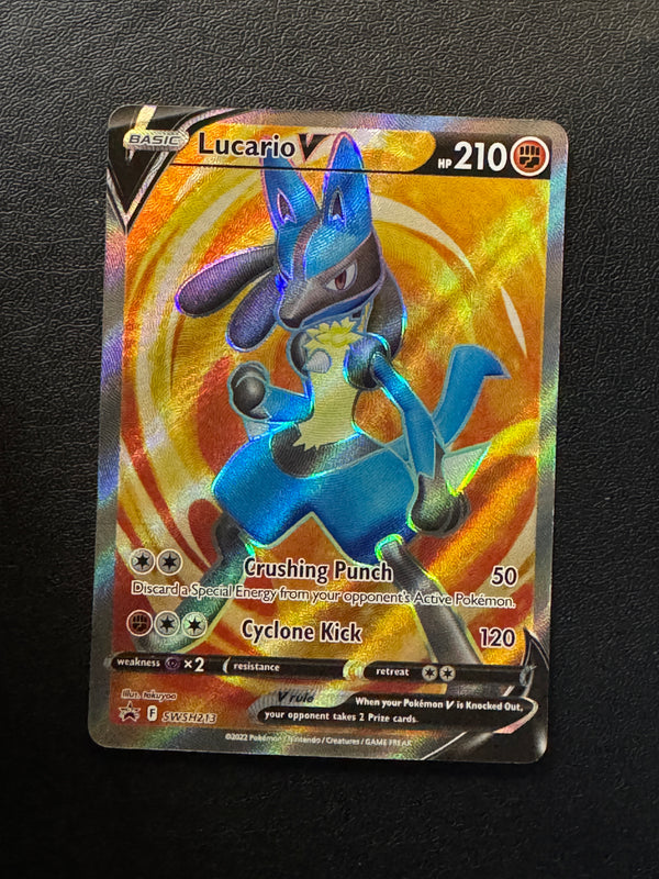 SWSH213 Lucario V SWSH Black Star Promos Promo Near Mint
