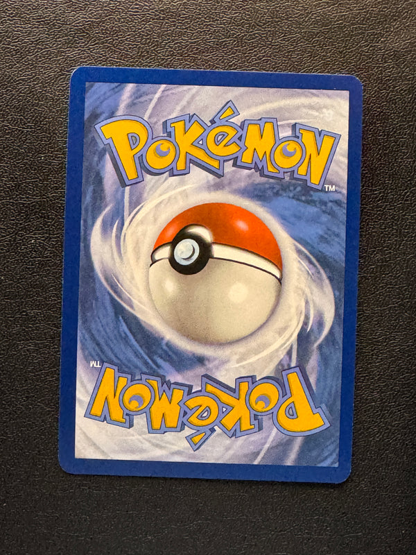 098 Black Belt's Training [Poke Ball] Prismatic Evolutions Common Near Mint