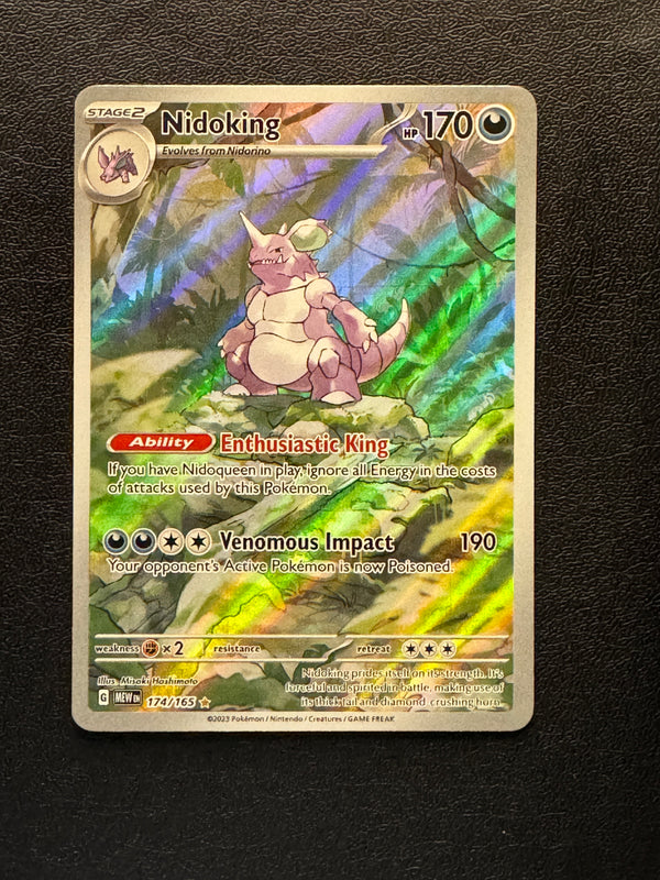 174 Nidoking Scarlet & Violet 151 Illustration Rare Near Mint