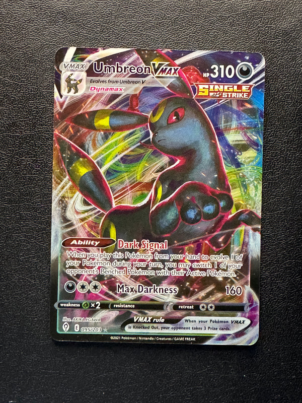 095 Umbreon VMAX Evolving Skies Holo Rare VMAX Near Mint